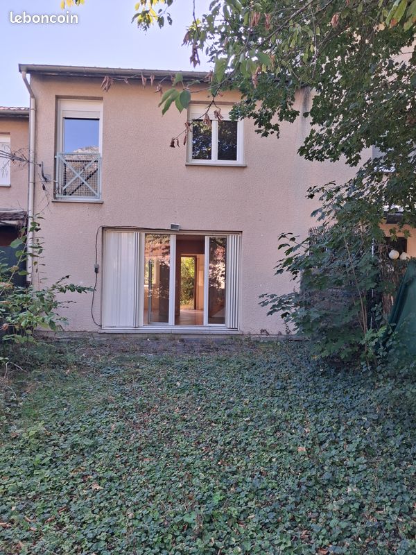 Maison 4 pièces 86 m² · à Le Pont-de-Claix · 86 m² · 160 000 €