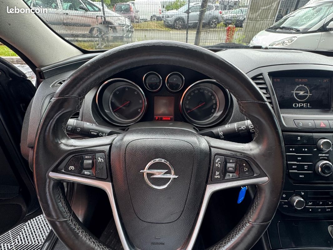 OPEL INSIGNIA 2.0 CDTI - 160 FAP Cosmo Pack A (image 10)
