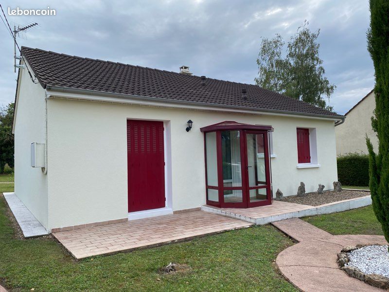 Maison 3 pièces 75 m² · à Nérondes · 74,5 m² · 680 €
