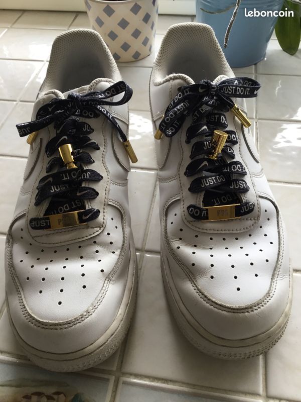 Sneakers Air Force PSG Nike pointure 42 Chaussures