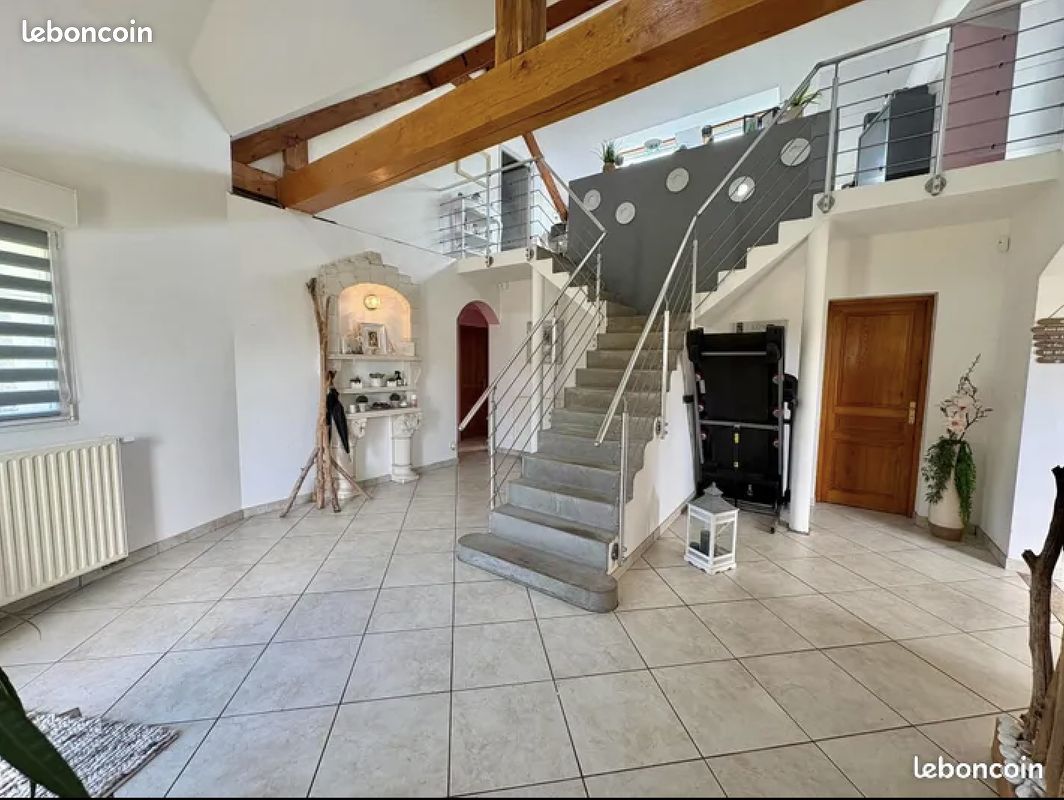 Maison 11 pièces 197 m² · à Doudeauville · 197 m² · 418 876 €