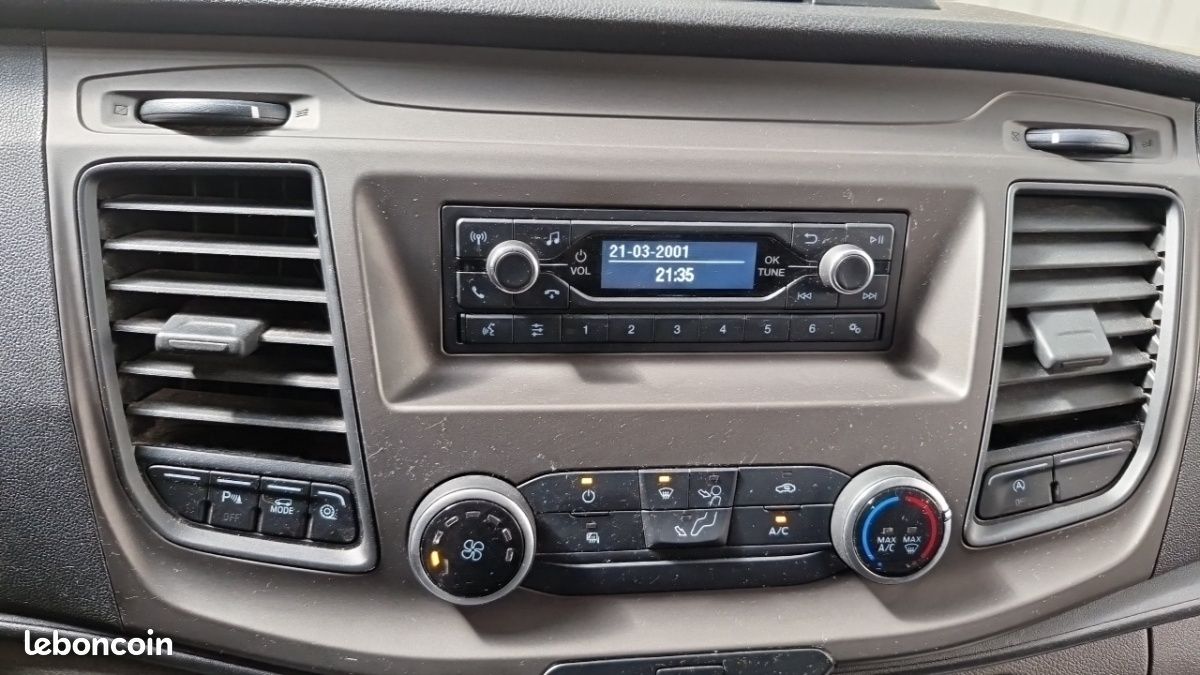 Ford Transit Custom CABINE APPROFONDIE L2H1 2.0 Ecoblue 130 Trend Business (image 10)