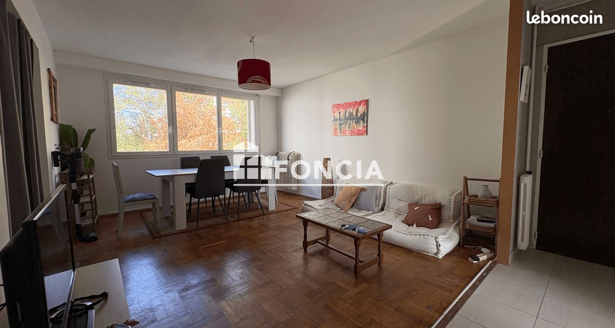 Appartement 5 pièces 87 m² · à Poitiers · 87 m² · 1 050 €/mois