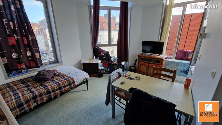 Studio 1 pièce 19 m²