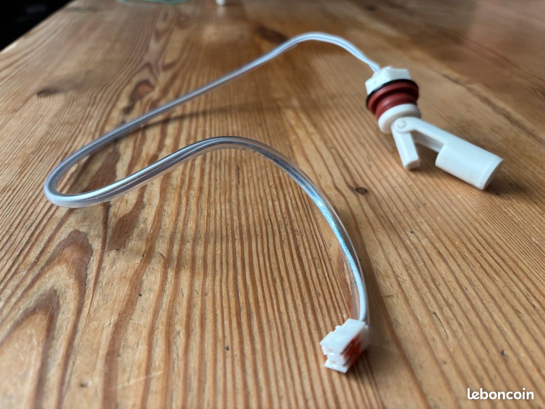 Régulateur de niveau pour aspirateur vapeur (image 3)