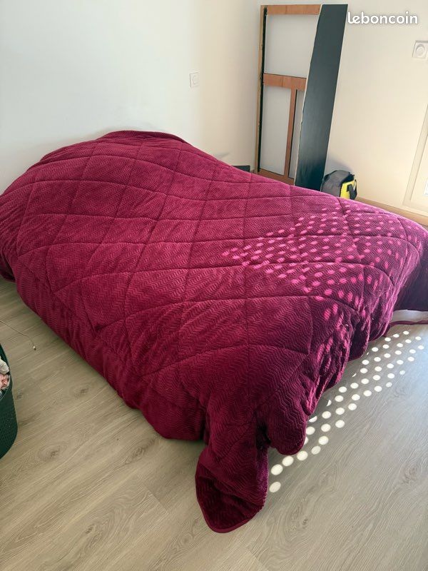 Dessus de lit (image 1)