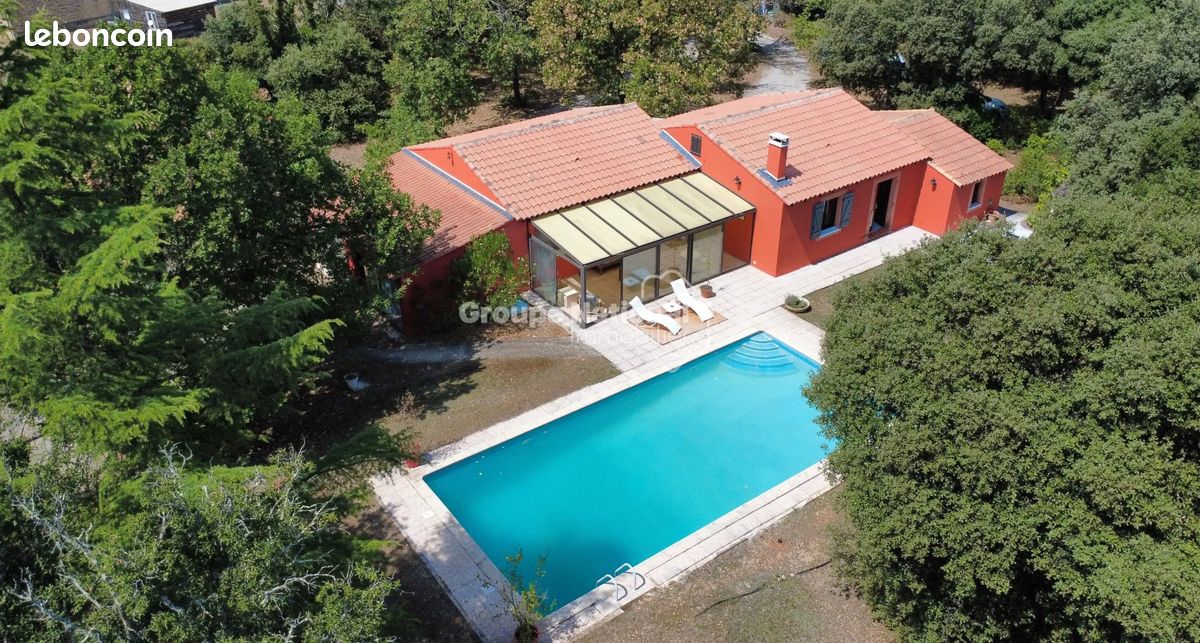 Maison 5 pièces 105 m² · à Pernes-les-Fontaines · 105 m² · 450 000 €