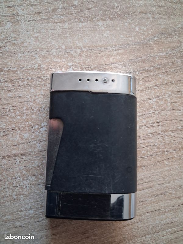 Briquet (image 2)