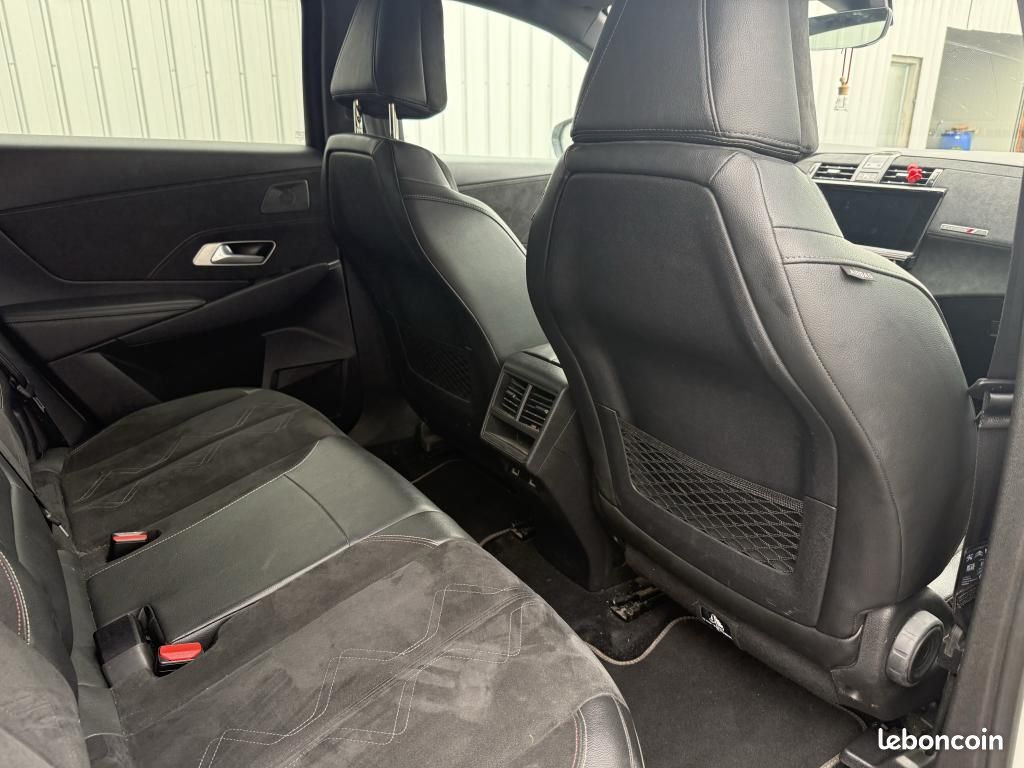 DS DS 7 CROSSBACK 2.0 BlueHDi - 180ch - BV EAT8 - Performance Line - GARANTIE 12 MOIS (image 19)