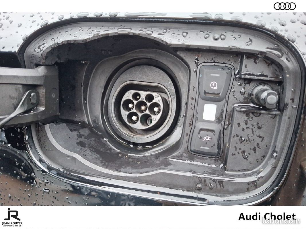 AUDI Q5 Sportback 50 TFSIe 299 S tronic 7 Quattro Avus (image 34)