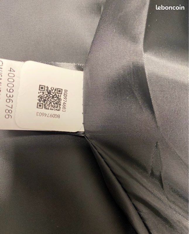 Doudoune tnf taille Xl homme noire (image 7)