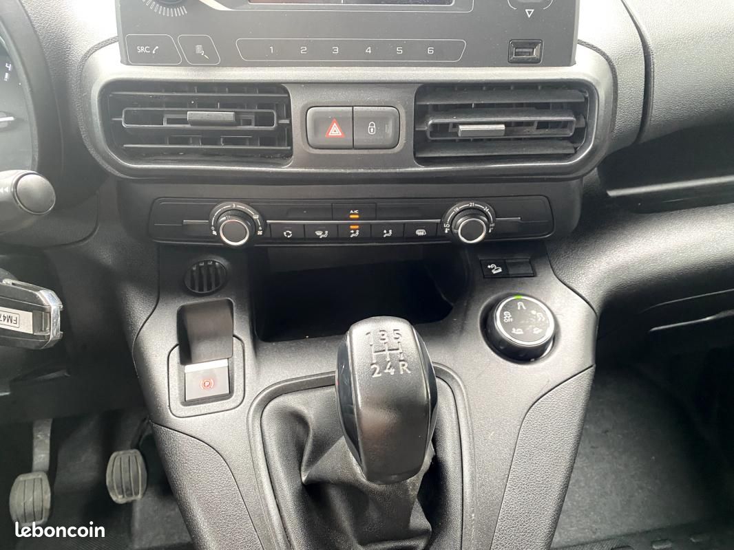 Citroën Berlingo VAN M 1000kg 1.6BlueHDi 100cv S&S Club + GIRAFON (image 6)