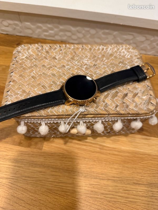 Montre connectée (image 1)