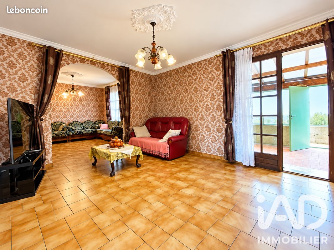 Maison 6 pièces 123 m² · à Narbonne · 123 m² · 315 000 €