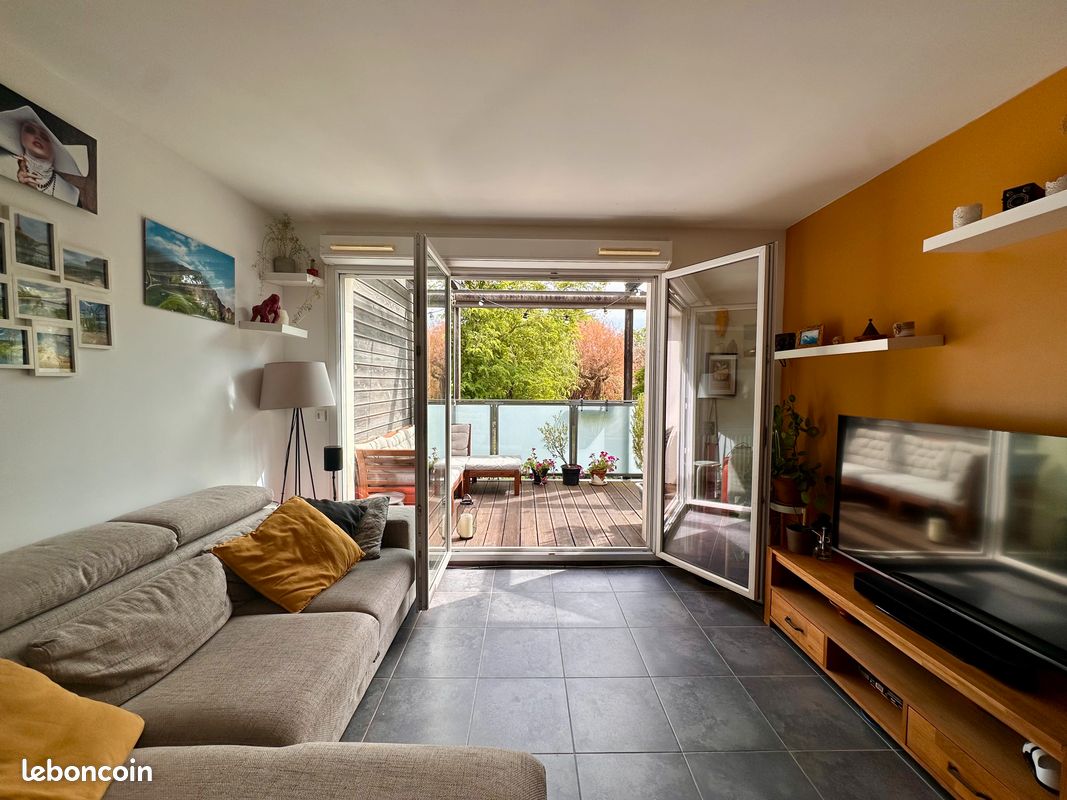 Appartement 3 pièces 67 m² · à Neuville-sur-Saône · 67 m² · 290 000 €