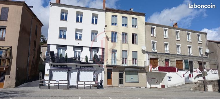 Immeuble 216 m² Saint-Étienne-de-Lugdarès