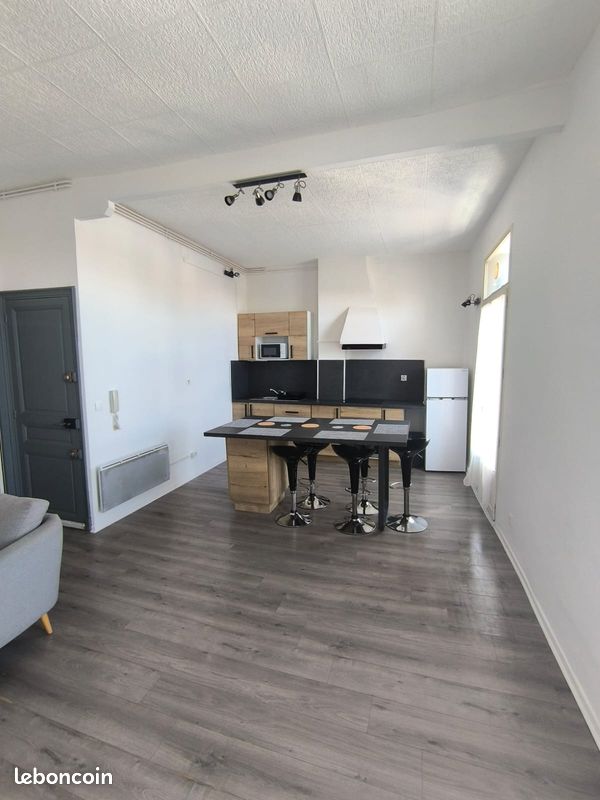 Appartement 3 pièces 55 m² · à Béziers · 55 m² · 716 €
