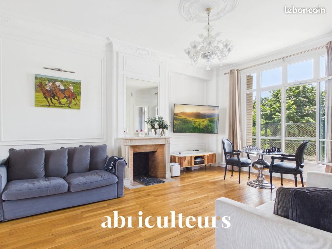 Appartement 7 pièces 188 m² · à Saint-Mandé · 188 m² · 1 895 000 €