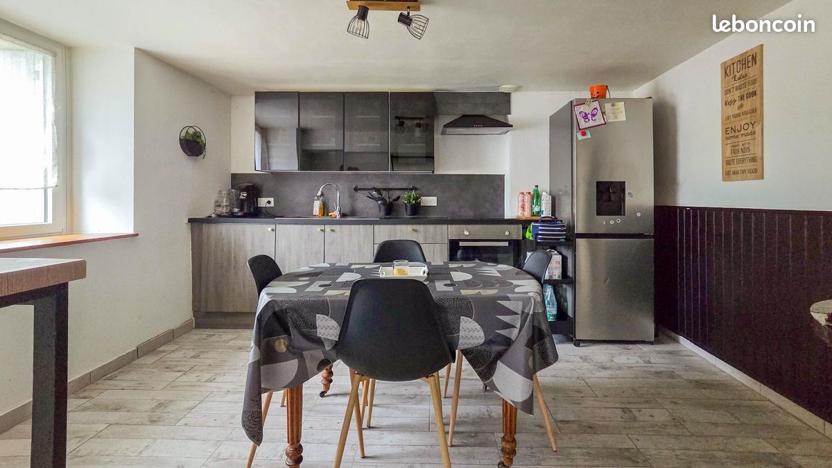 Maison 5 pièces 124 m² · à La Breille-les-Pins · 124 m² · 164 000 €