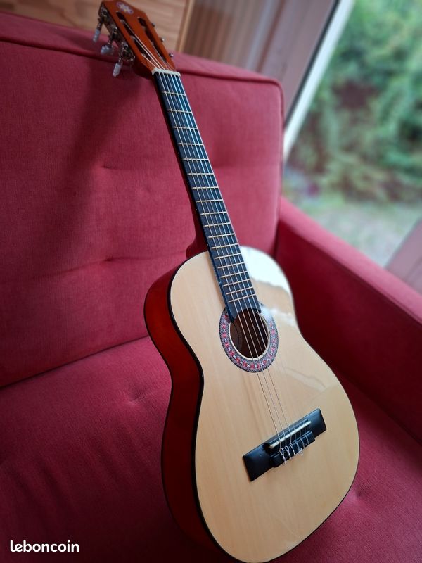 Guitare enfant (image 2)