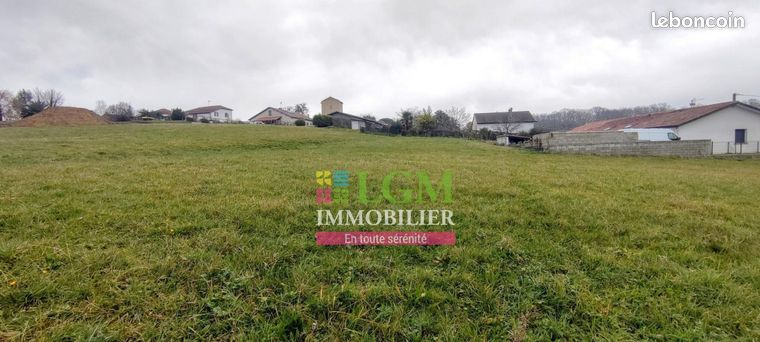 Terrain 1 558 m² Saint Etienne D Orthe