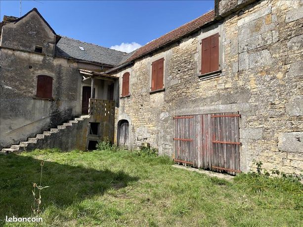 Maison 2 pièces 189 m²