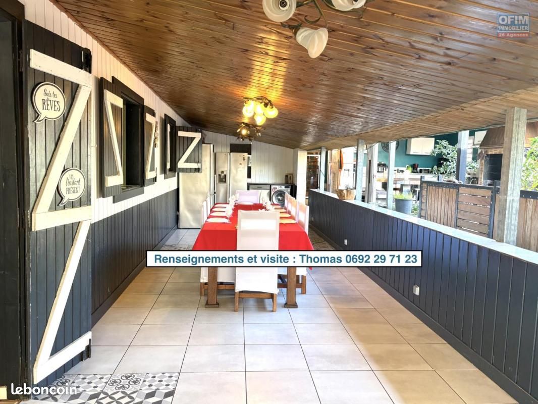 Maison 9 pièces 265 m² · à Saint-André · 265 m² · 452 000 €