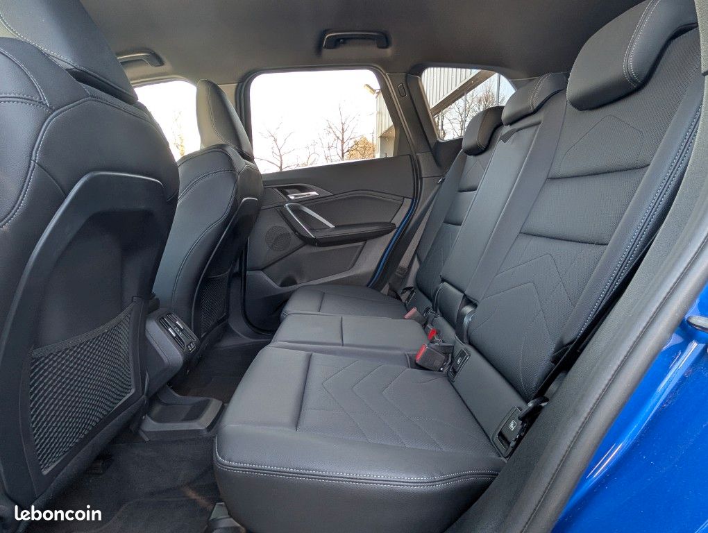 Bmw x1 u11 sdrive18i 136 ch bva m sport cuir / camera / carplay / attelage electrique (image 4)