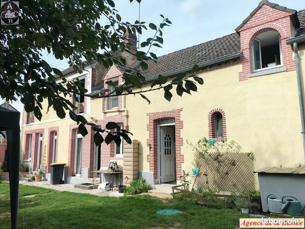 Maison 9 pièces 194 m² · à Provins · 194 m² · 249 000 €