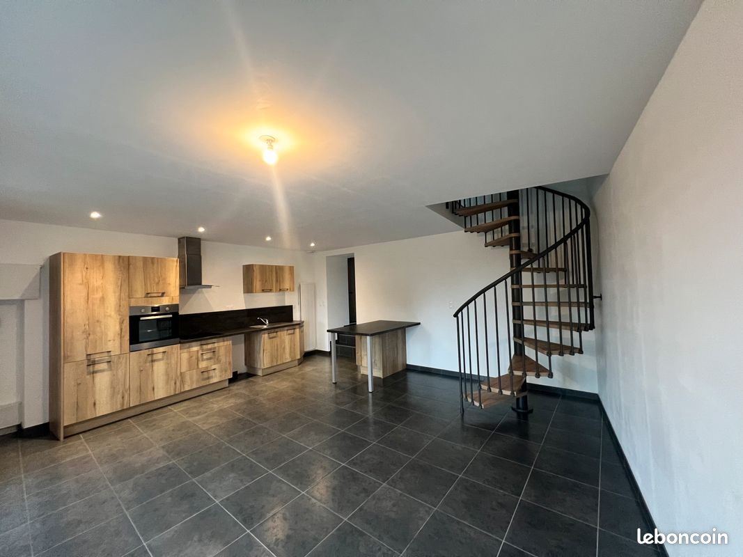 Maison 4 pièces 84 m² · à Malville · 84 m² · 950 €/mois