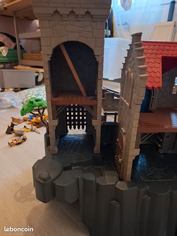 Château des chevaliers du Lion impérial playmobil 6000 (image 11)