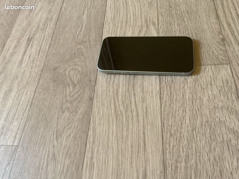 IPhone 15 (image 3)