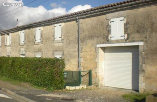 Appartement 4 pièces 100 m² · à Saint-Aubin-de-Blaye · 100 m² · 700 €/mois