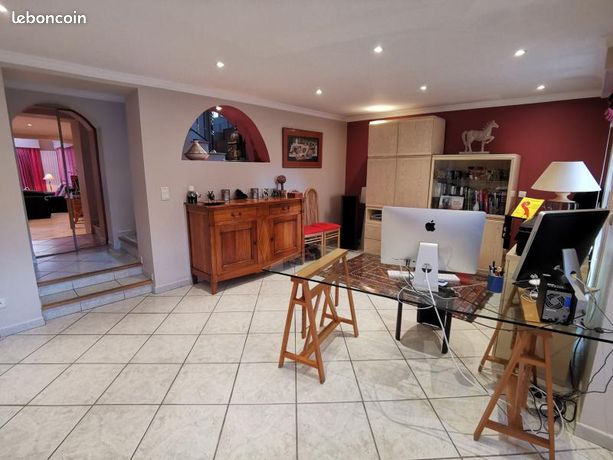 Maison a louer rueil-malmaison - 6 pièce(s) - 196 m2 - Surfyn