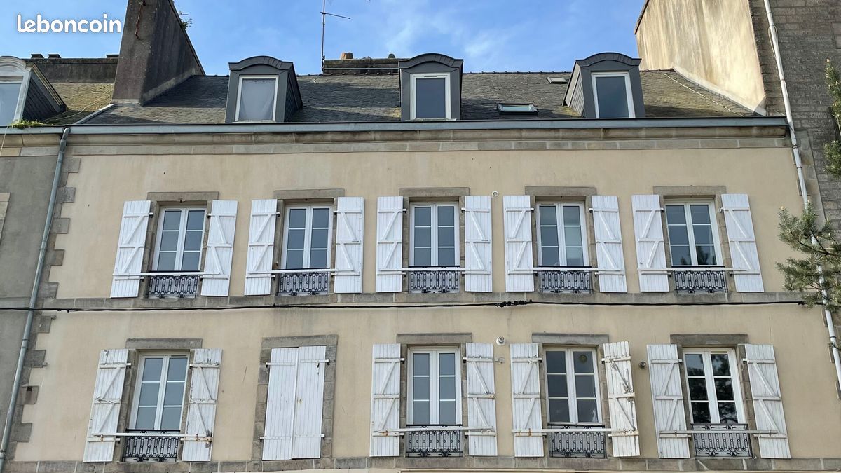 Local commercial 4 pièces 82 m² · à Quimper · 82 m² · 192 420 €