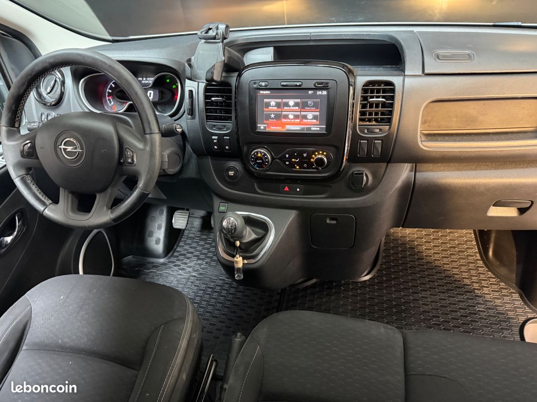 Opel vivaro vu fourgon 1.6 cdti bi-turbo 125 l1h1 ecoflex pack plus clim start-stop / gps / camera / mains-libre (image 3)