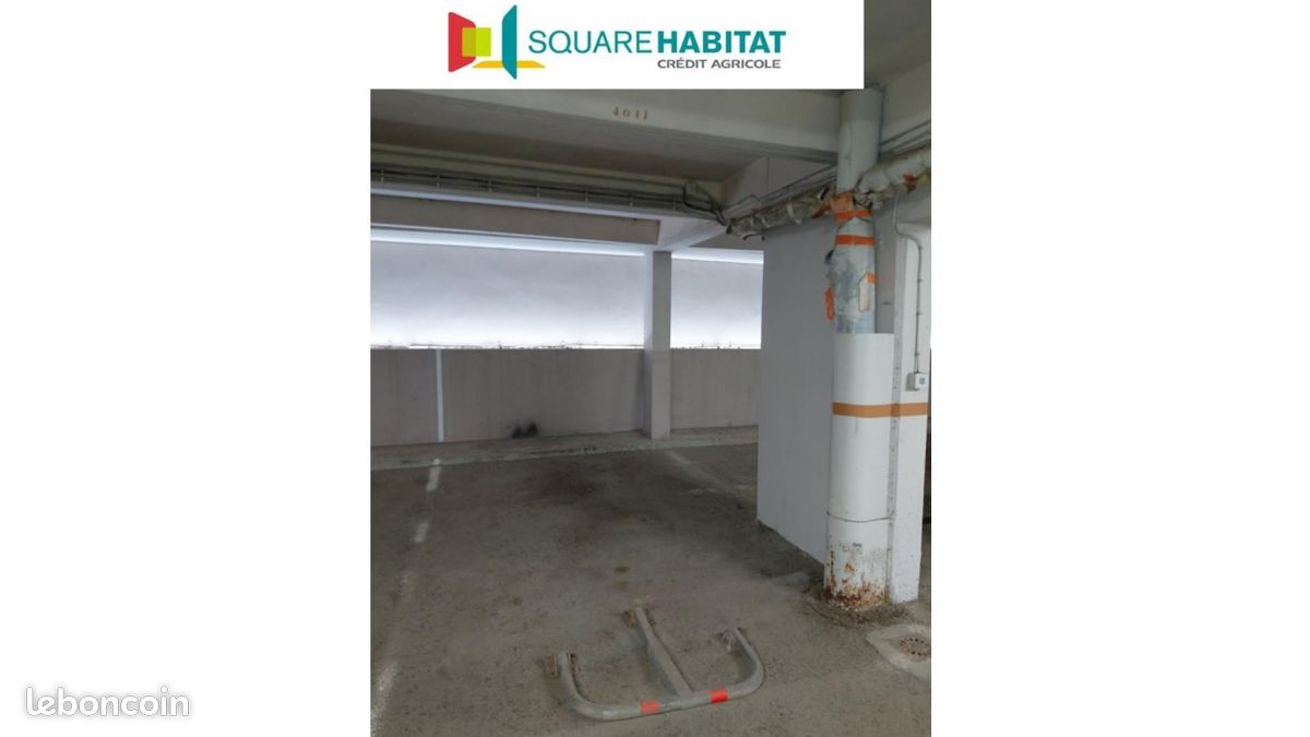 Parking 11 m² · à Bagnères-de-Bigorre · 11 m² · 25 000 €