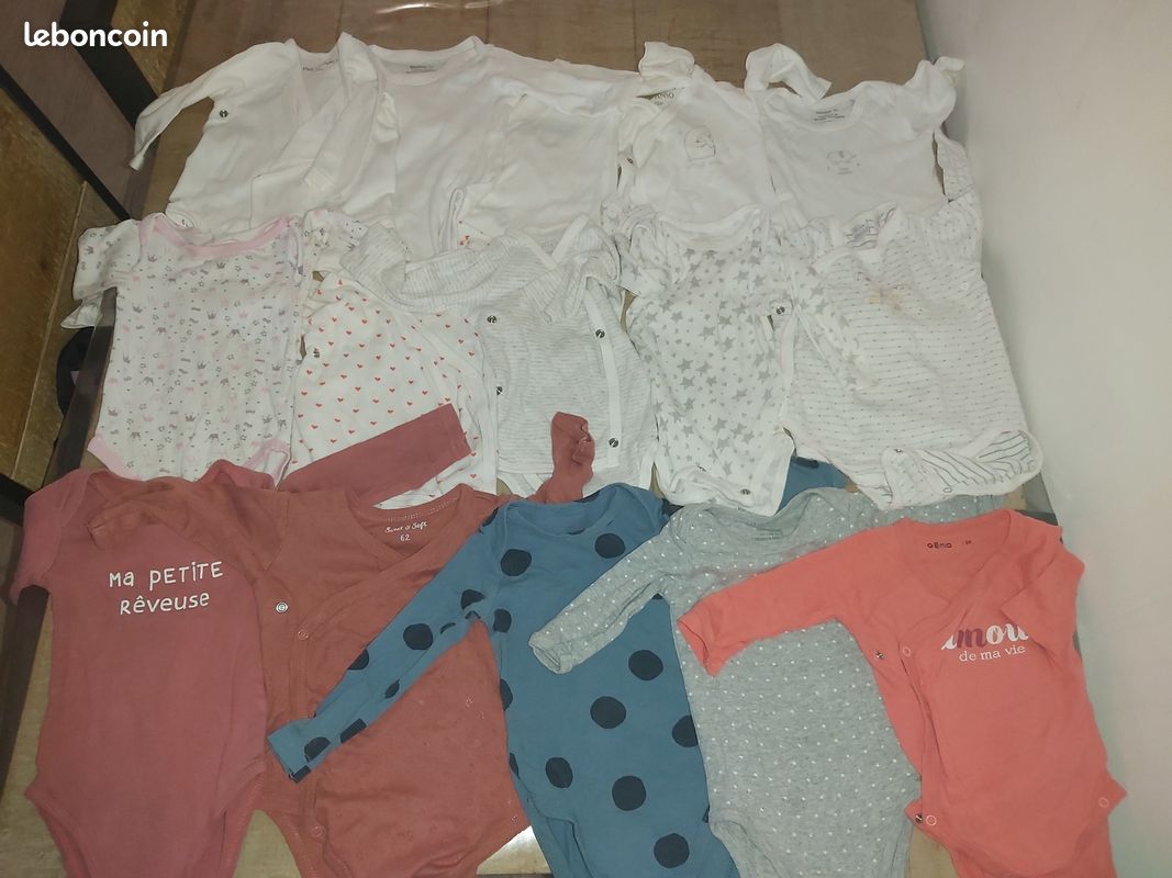 Lot De Vêtements Bébé Fille 18 Mois - 15 Pièces - Occasion Très Bon état - Coton
