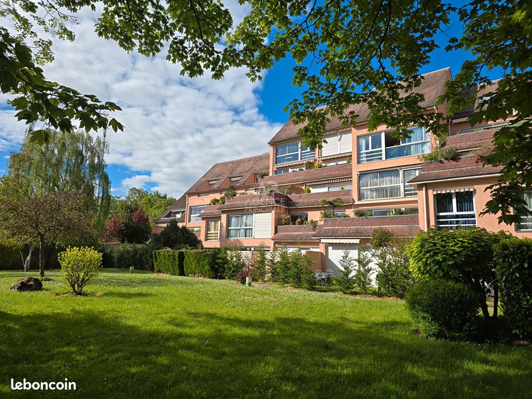 Appartement 4 pièces 100 m² · à Pontoise · 100 m² · 366 500 €