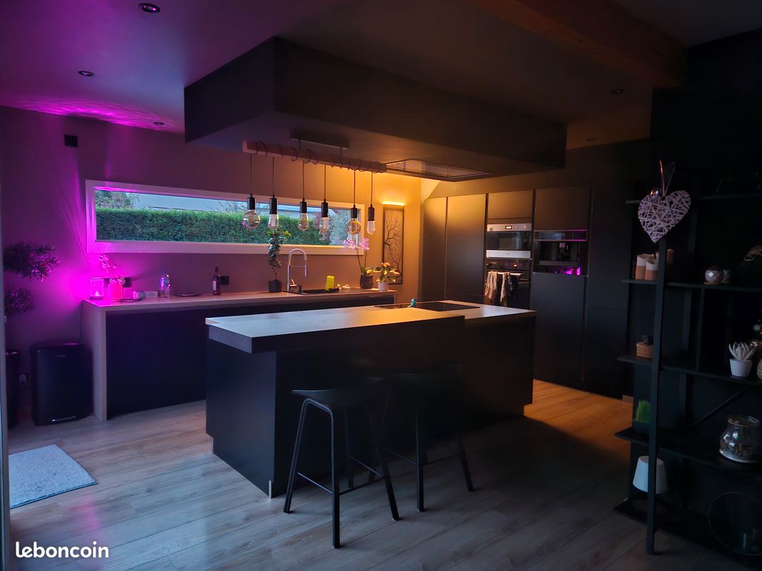 Maison 7 pièces 160 m² · à Franois · 160 m² · 450 000 €