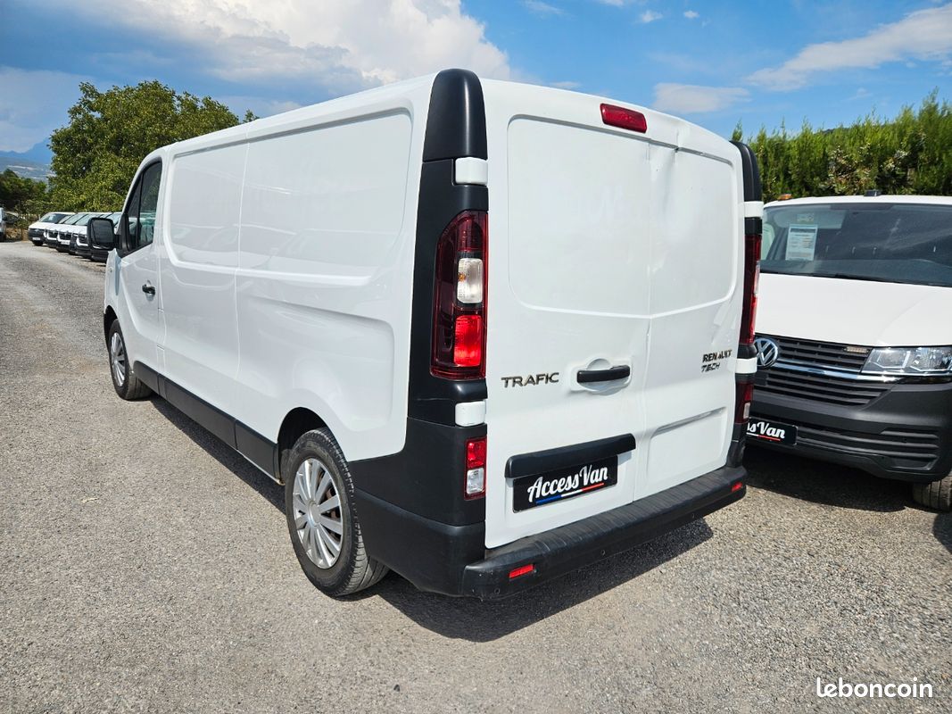 Livraison partout en France, Renault trafic l2h1 moteur à chaîne de distribution (image 3)