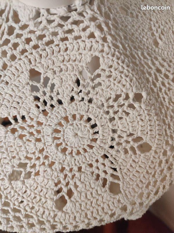 Lustre (image 2)