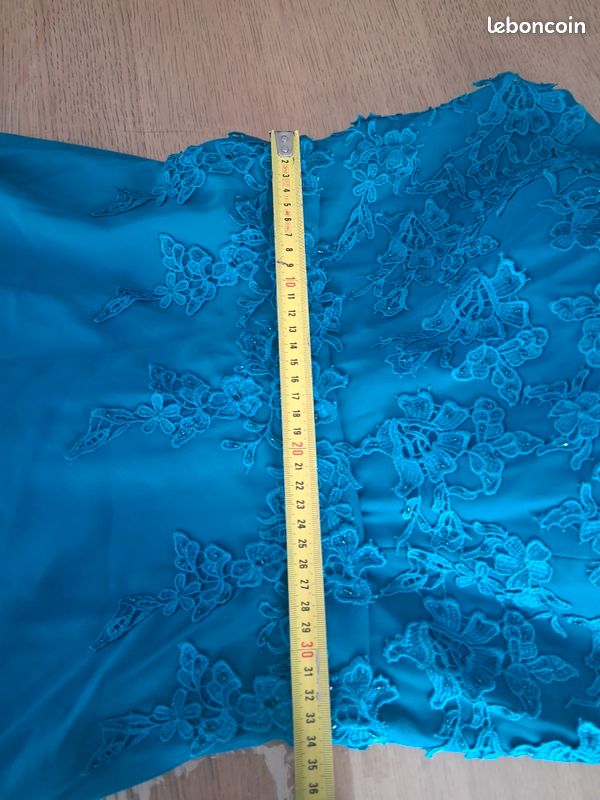 Robe de soirée JUJU & CHRISTINE Bleu Paon Dentelle + Châle - Taille M 38/40 (image 16)