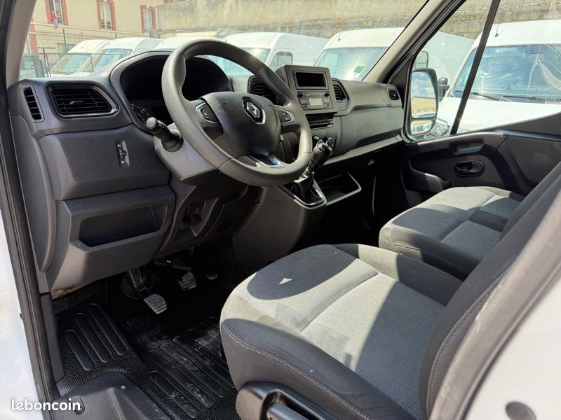 16658 HT Renault Master III L2H2 2.3DCI 135cv Grand confort (image 4)