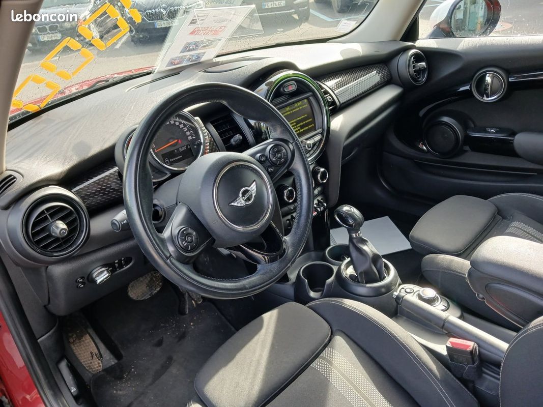 Mini (4) Cooper SD 170 ch (image 7)