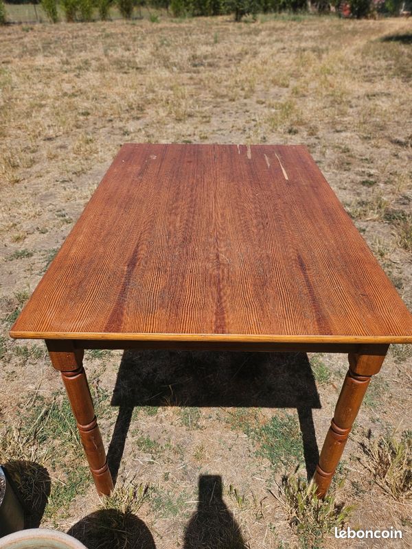 Table de cuisine / repas en bois — Idéal projet de rénovation (Relooking / Ponçage) (image 1)