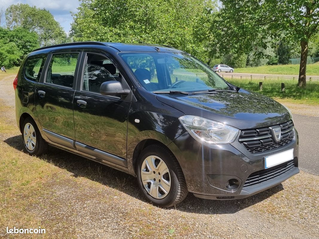 Dacia LODGY 1.2 TCE 115 SILVER LINE 7 PLACES (image 3)