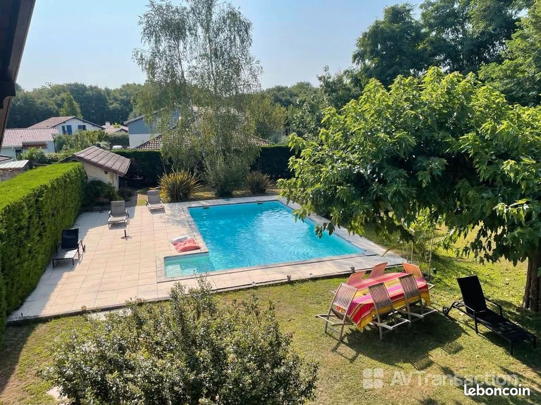Maison 5 pièces 128 m² · à Tosse · 128 m² · 735 000 €