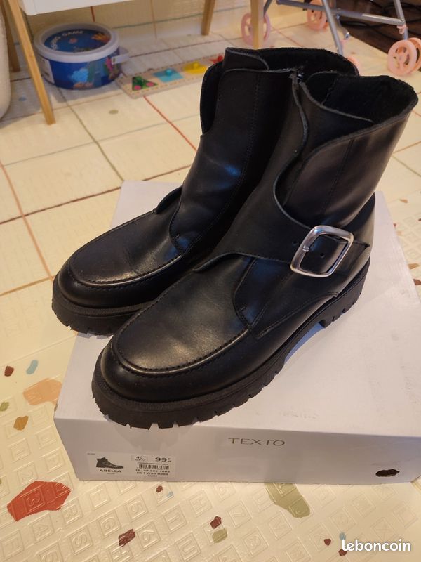 Bottes Déstructurées à Boucle - Noir - Taille 37 - Plateforme - Neuf Sans Emballage