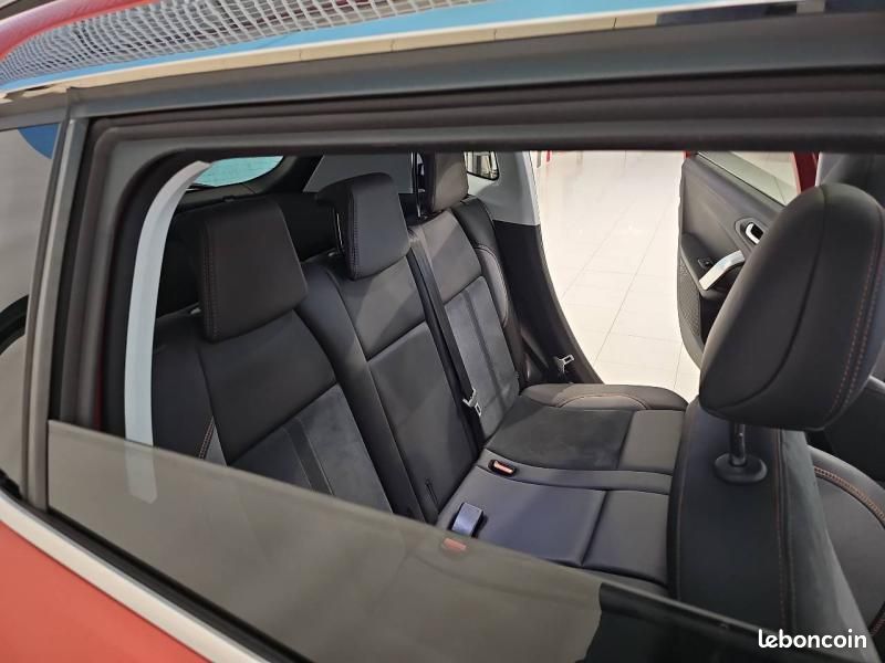Peugeot 2008 1.2 PureTech 110ch Crossway S&S (image 8)